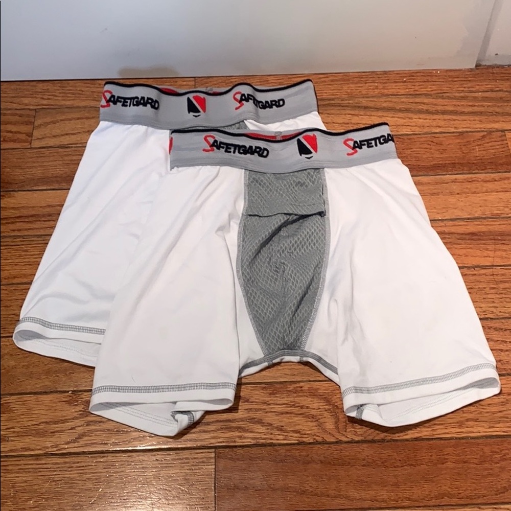 4/$25 SAFETGARD BOYS JOCK BOXERS BUNDLE & CUP